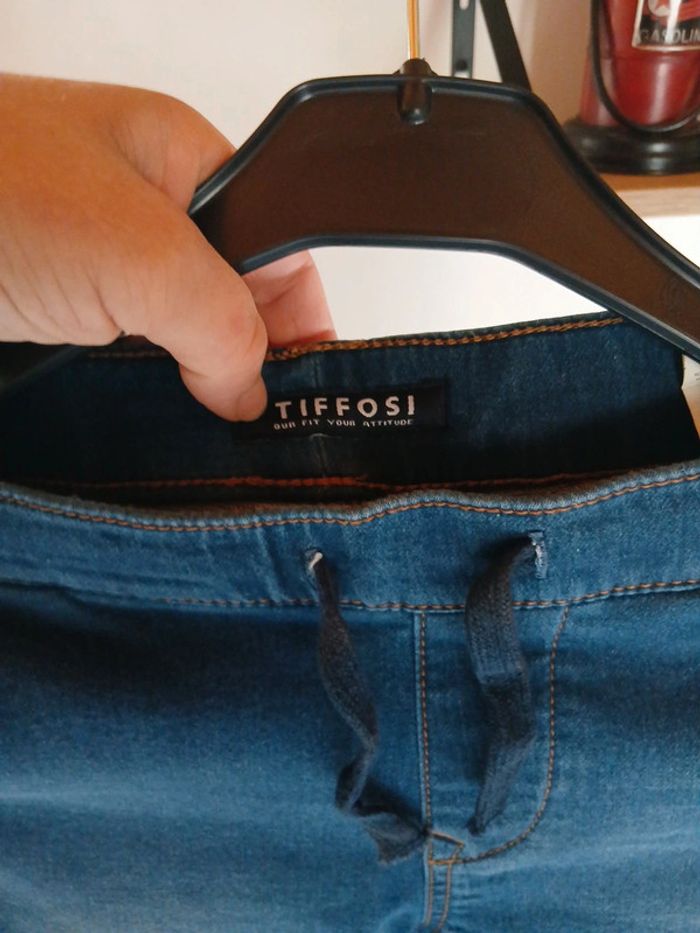 Short 7-8 ans teffosi 128 cm - photo numéro 2