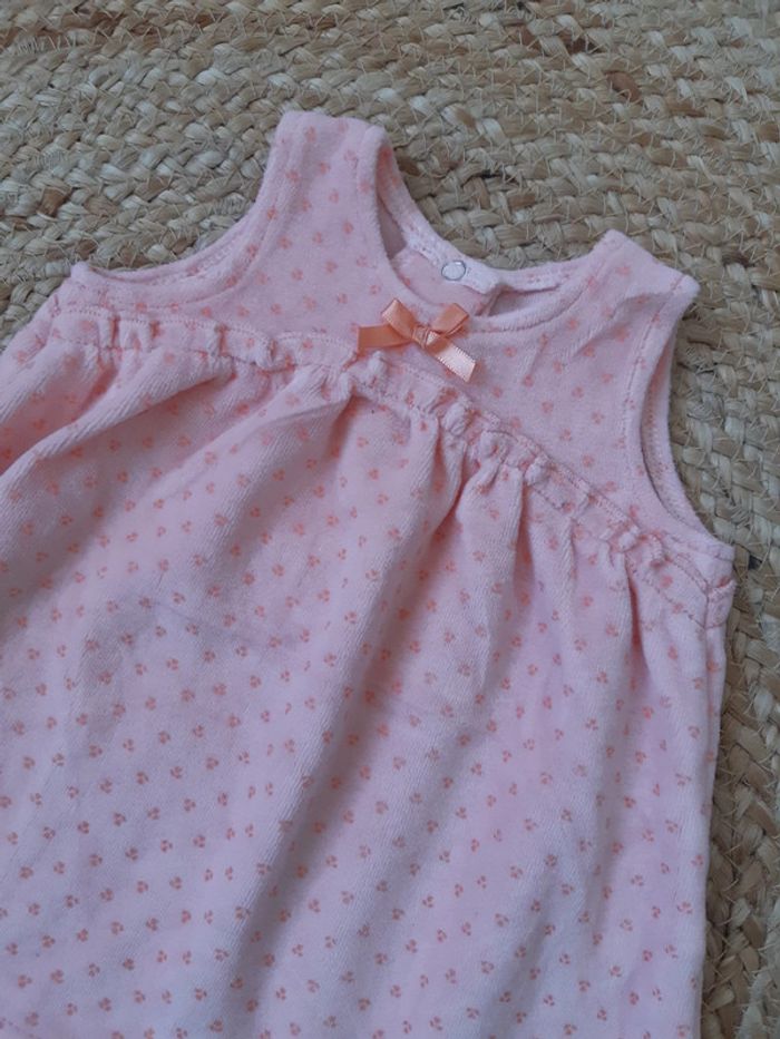 Robe sans manches 1 mois - photo numéro 2