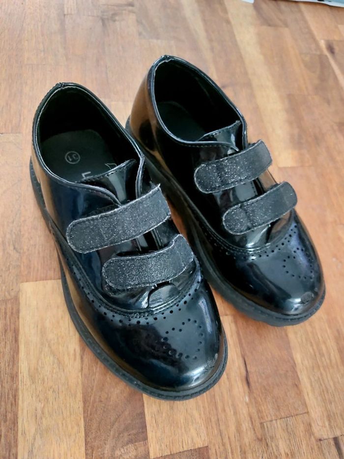 Chaussures vernis fille taille 31