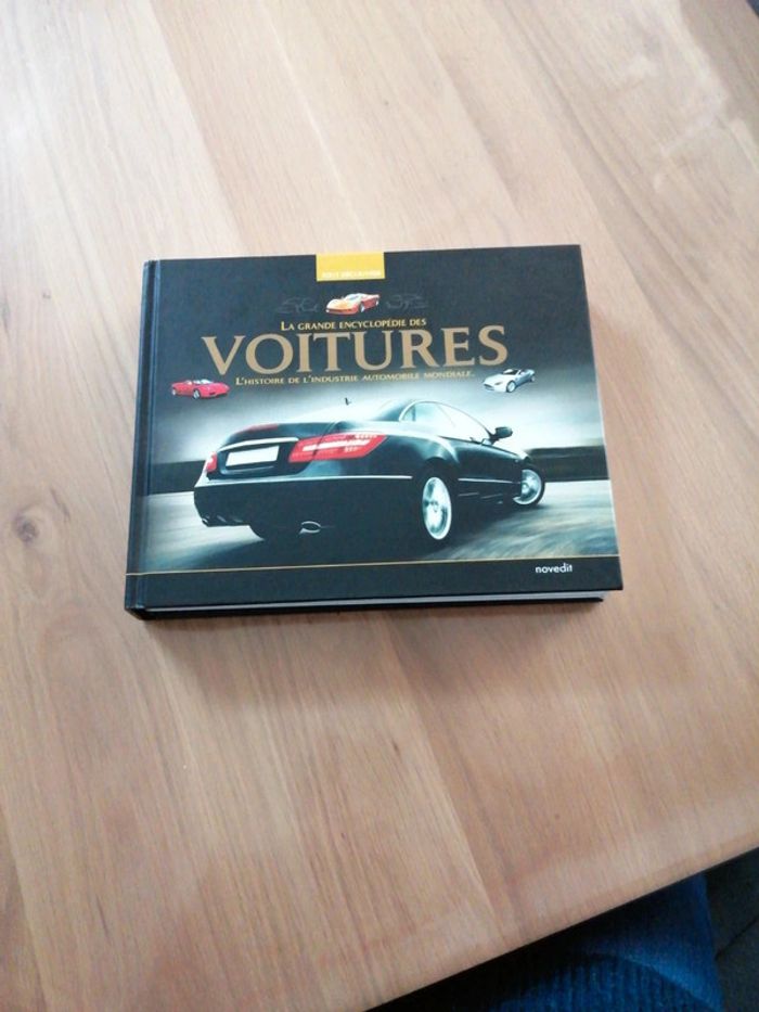 La grande encyclopédie des voitures