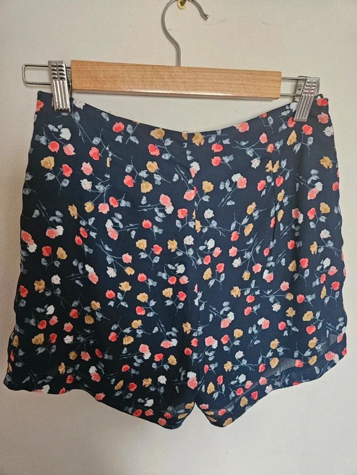 Short Orcelly taille 36 - photo numéro 5