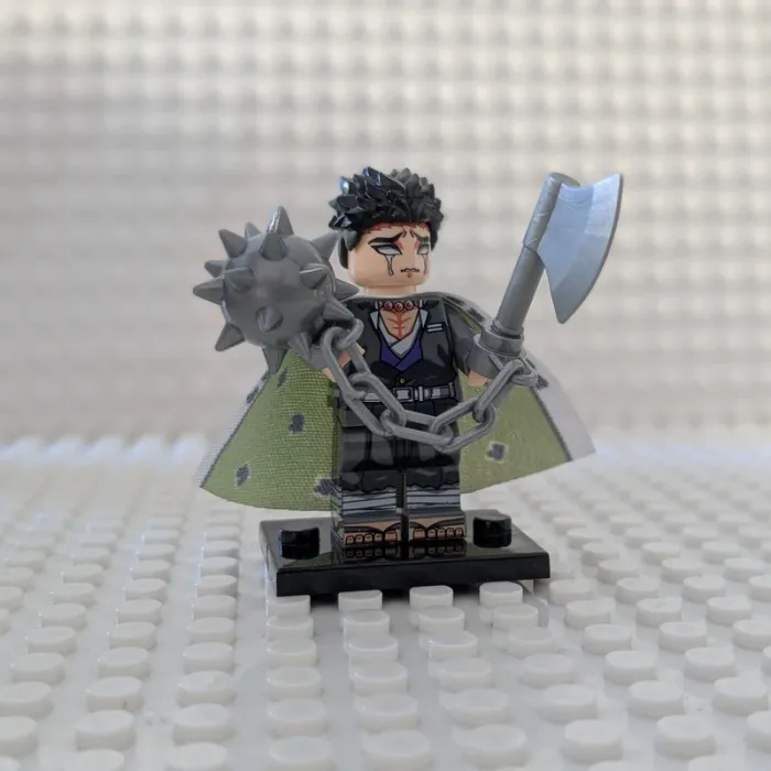 Figurine Demon Slayer : Gyomei Himejima , style lego