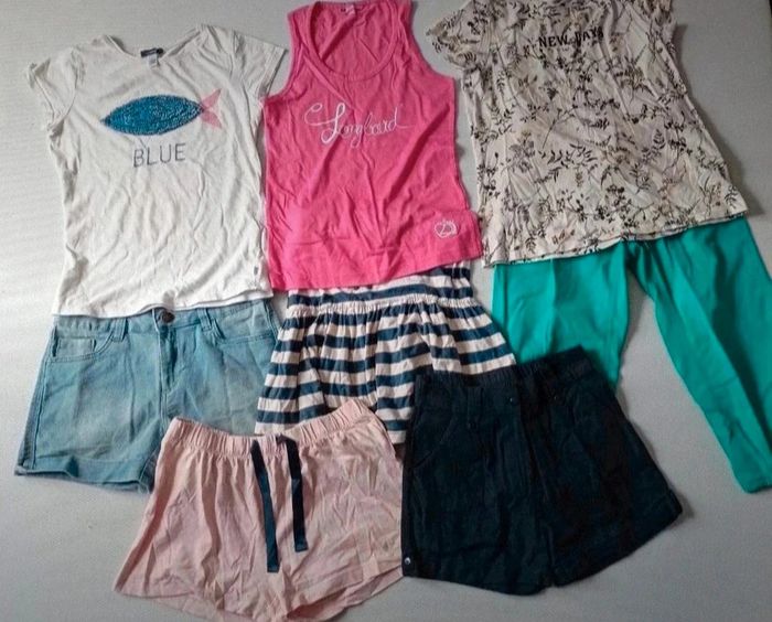 Lot 8 pièces fille 10 ans t-shirts, shorts..