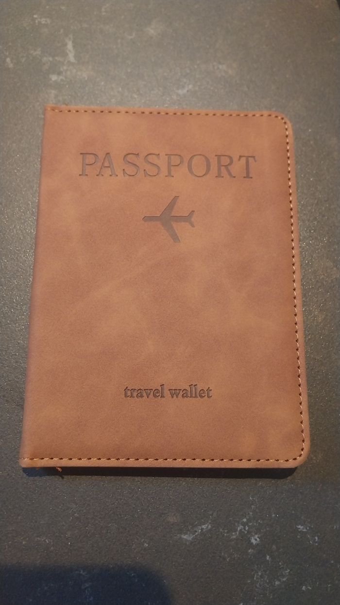 Étui pour passeport - photo numéro 2