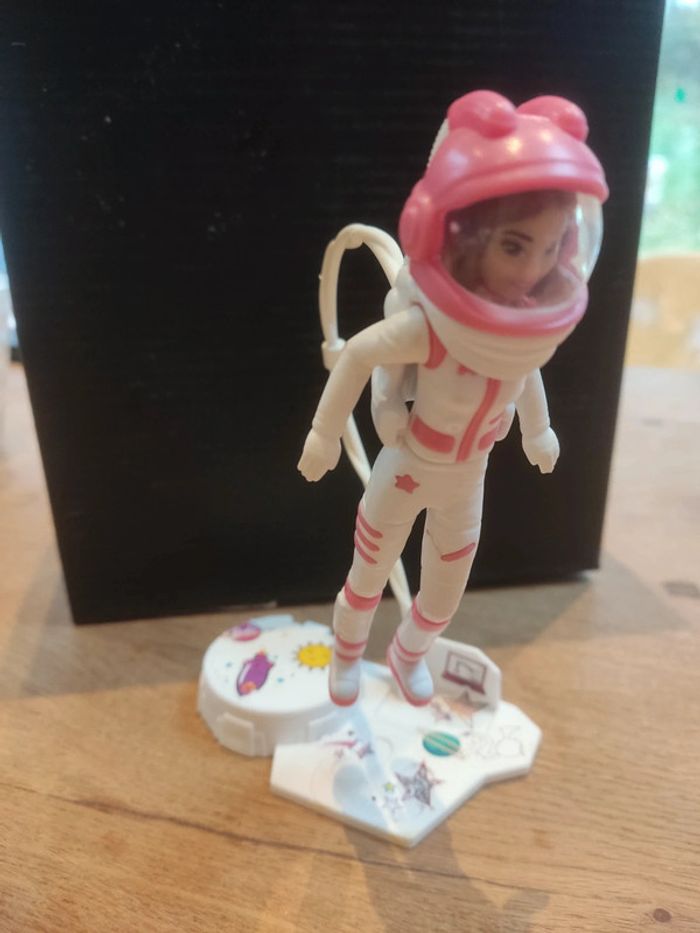 Barbie astronaute - photo numéro 2