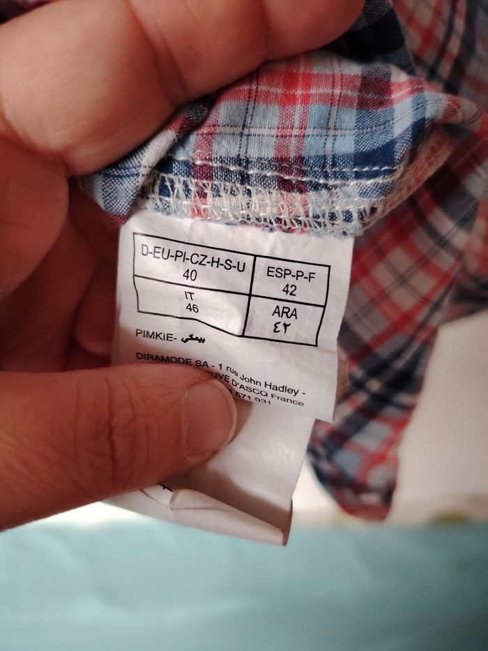 Chemise a carreaux - photo numéro 5