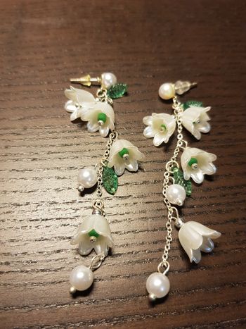 Boucles d'oreilles muguet