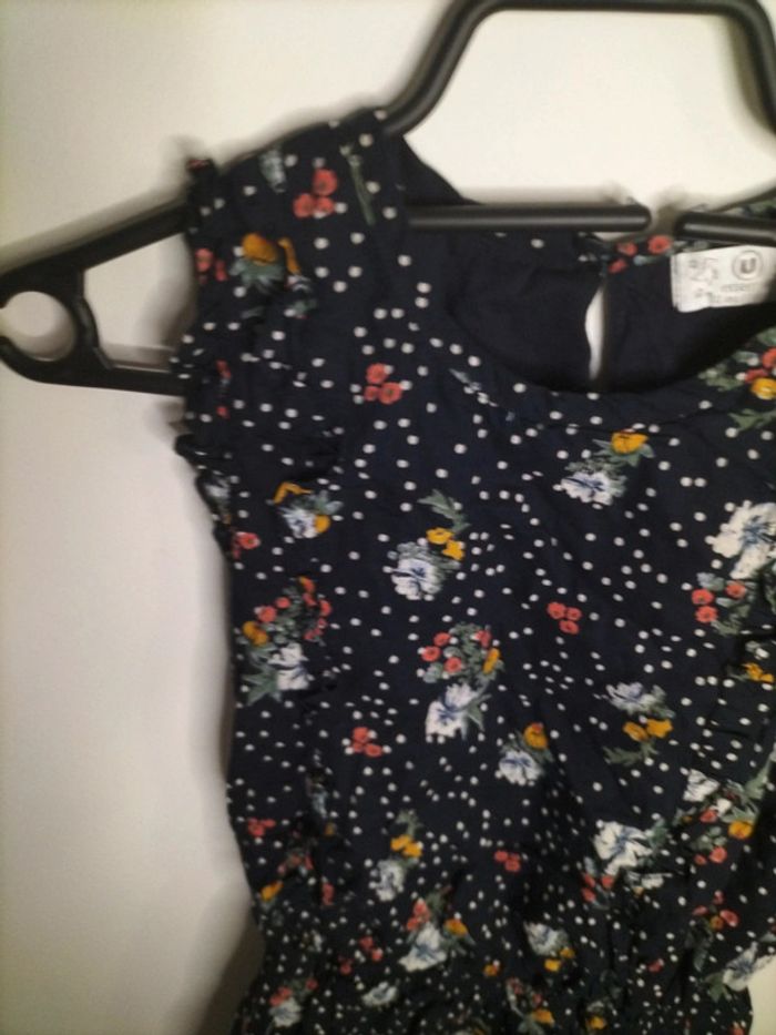 Robe taille 12 ans super U - photo numéro 3