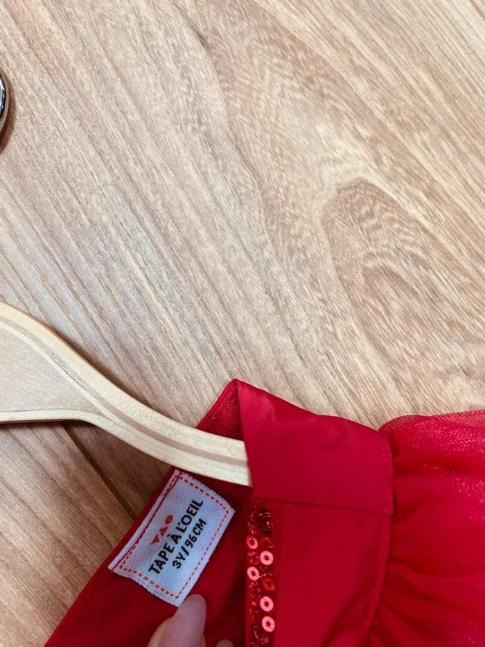 Taille 3 ans Robe asymétrique créateur fille TAO rouge * sequins tulle * 🌺 - photo numéro 5