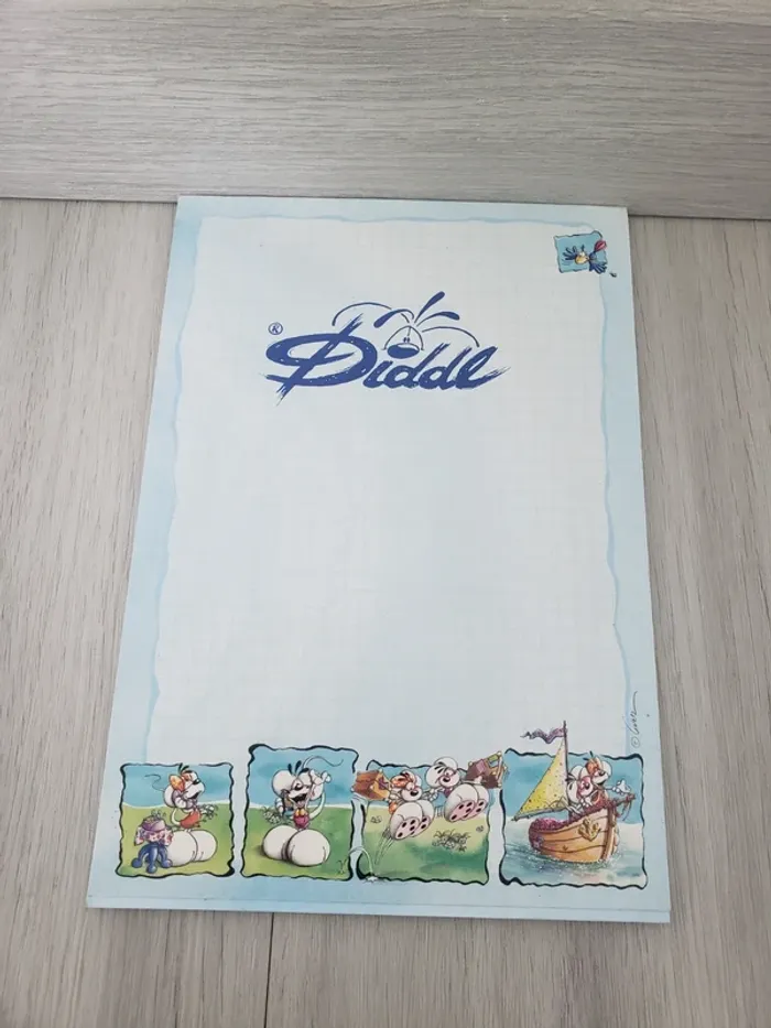 Bloc A5 avec Lot de 17 feuilles Diddl n°349
