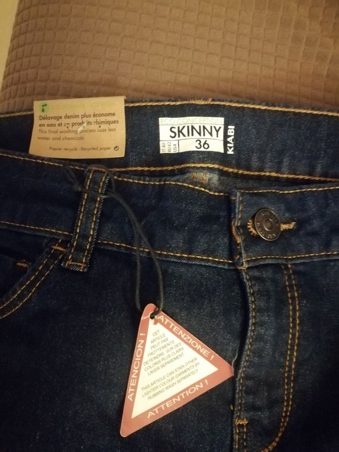 Pantalon couleur blanc  taille 36 - photo numéro 4