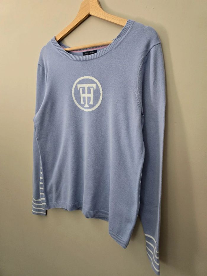 Pull Tommy Hilfiger lavande L logo TH rayédans le dos / casual chic doux - photo numéro 2