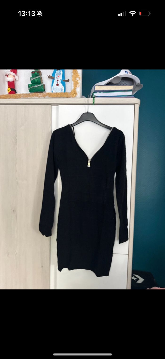 Robe pull noir femme