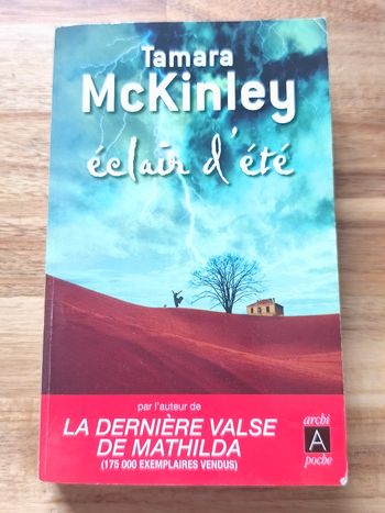 Livre : éclair d'été Tamara McKinley 