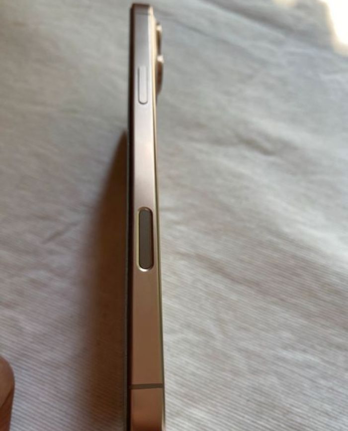 iPhone 16 pro max - photo numéro 5