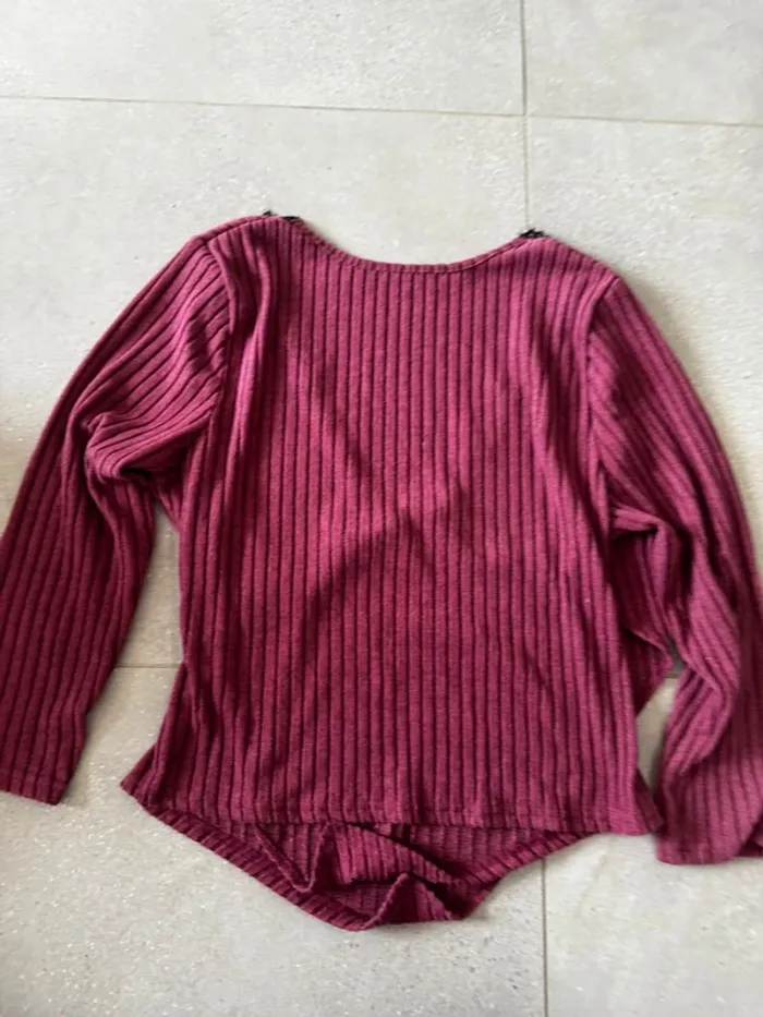 Haut violet taille XXL, très bon état - photo numéro 4