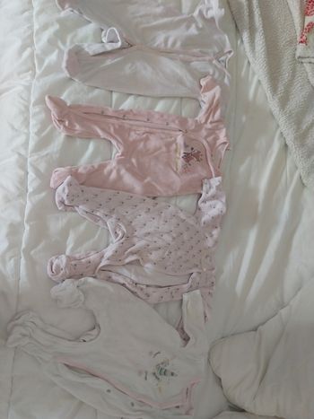 4 pyjamas 6 mois