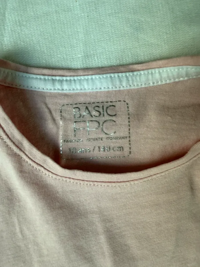 TEE shirt - photo numéro 2