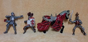 Lot de 4 figurines Schleich