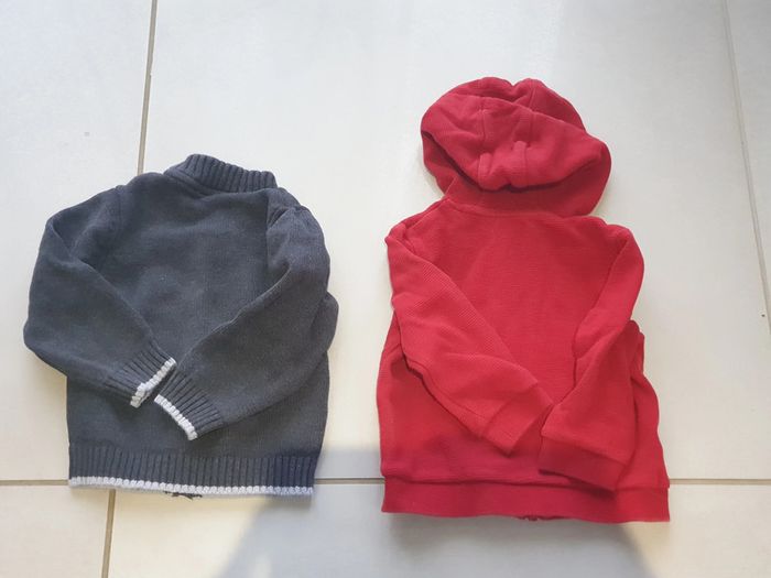 2 vestes a zip 18 mois - photo numéro 2