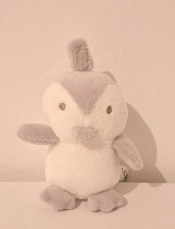 Peluche pingouin pour mobile