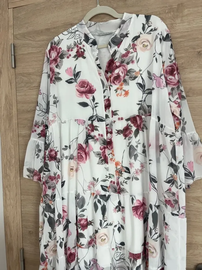 Robe blanche à motif - photo numéro 2