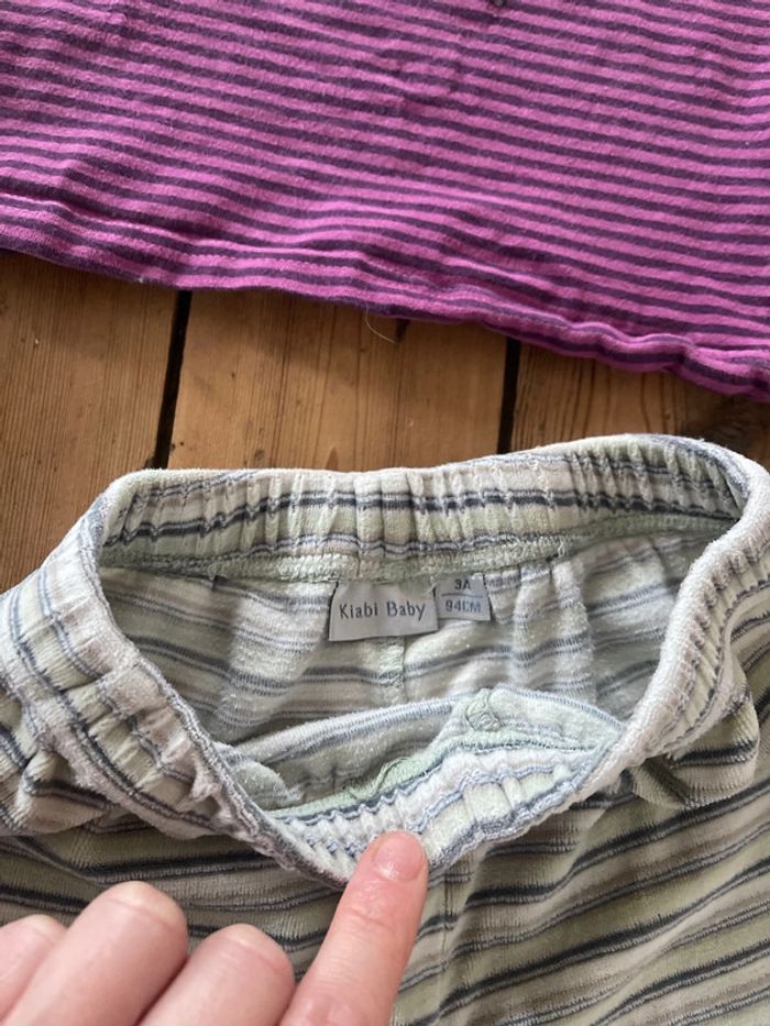 Lot de vêtements, quatre ans - photo numéro 5