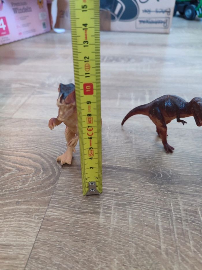 Lot de 3 dinosaures - photo numéro 2