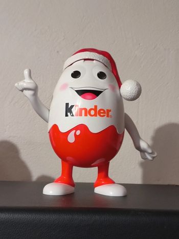 Kinder figurine tirelire thème noel