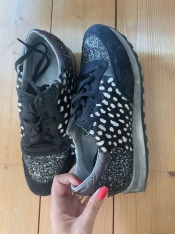 Sneakers paillettes & imprimés animaliers