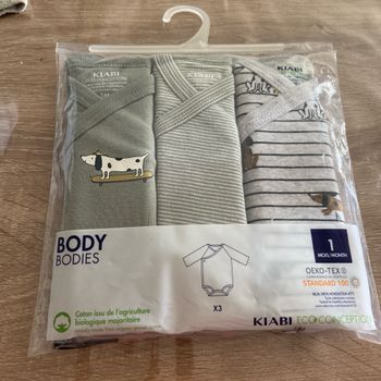 Bodies bébé garçon 1 mois