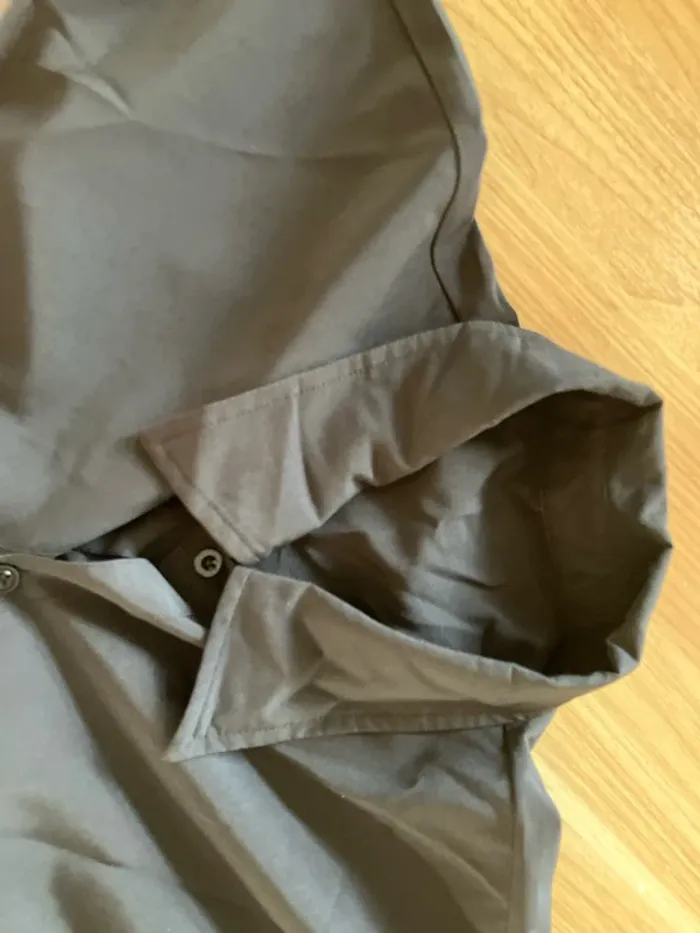 Chemise noire - photo numéro 2