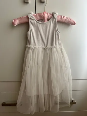 🤍 Robe en tulle blanche Zara – 6 ans 🤍