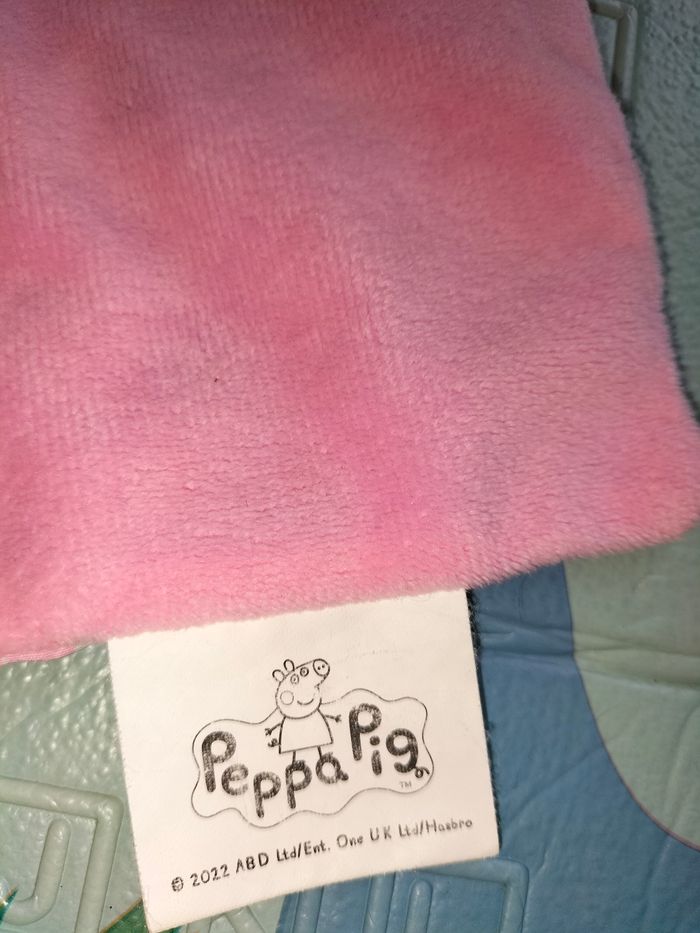 Doudou Peppa pig - photo numéro 4