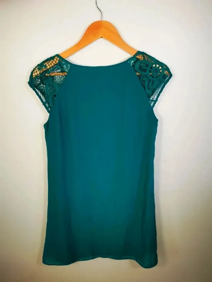 C34 robe vert naf naf S - photo numéro 2
