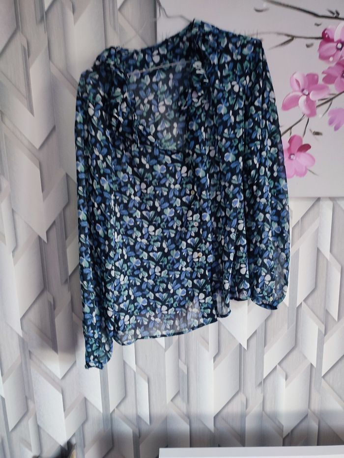 Chemisier Kiabi fleurie - photo numéro 2