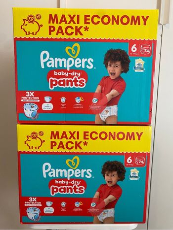 148 couches Pampers pants taille 5