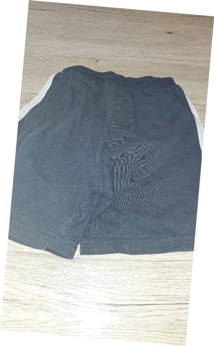 Short - photo numéro 2