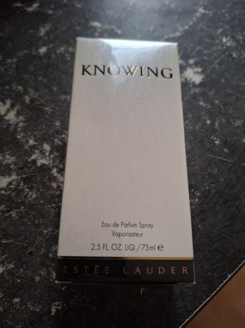 Knowing parfum