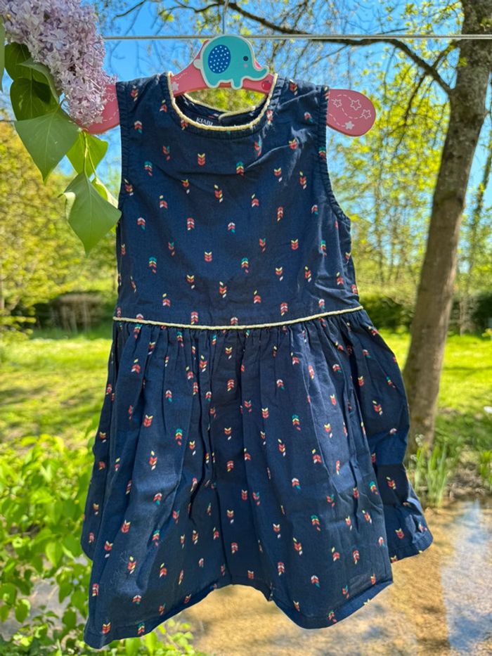 Magnifique robe Kiabi 3 ans très bon état fille - photo numéro 3