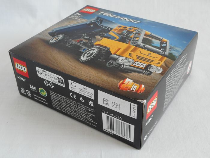 Lego Technic - 42147 - Camion à benne basculante - NEUF - photo numéro 4