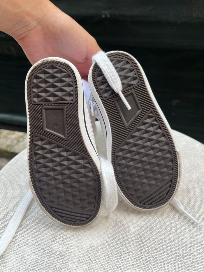 Chaussures bébé - photo numéro 2