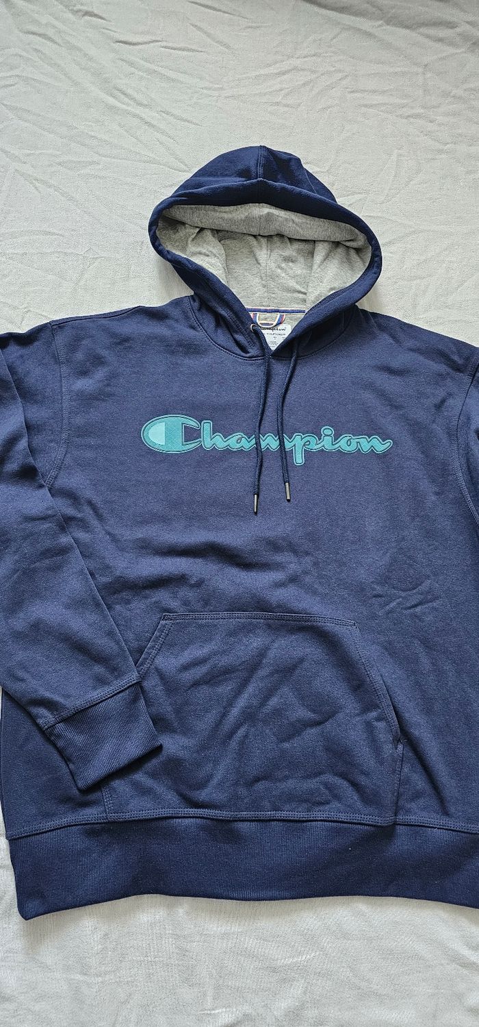 Sweat à capuche de la marque Champion L Neuf - photo numéro 7