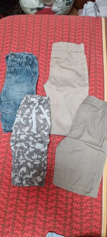 Lot pantalon pantacourt