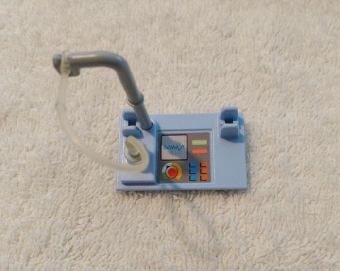 lot Playmobil thème hôpital ustensile scanner lit table tête enrubannée blessé - photo numéro 3