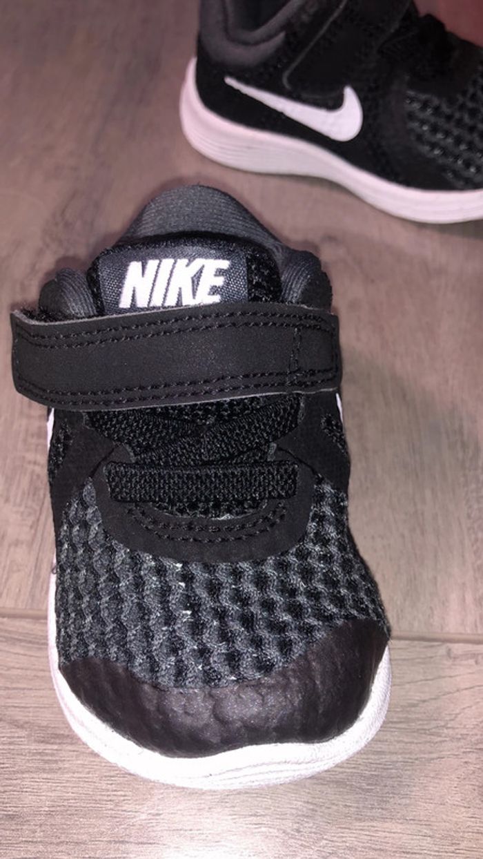 Basquet chaussure nike - photo numéro 2