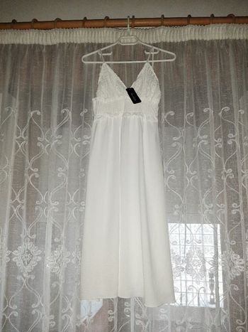 Robe blanche new collection neuf