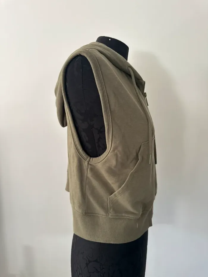 Gilet sans manches Jennyfer - photo numéro 2
