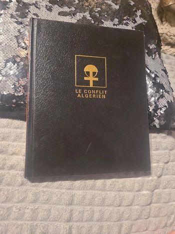 Dossier des guerres. Tome 20. Le conflit algérien