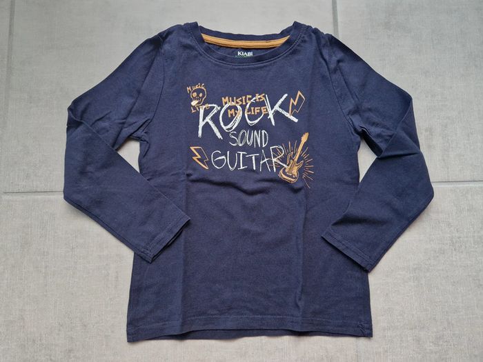 Tee shirt